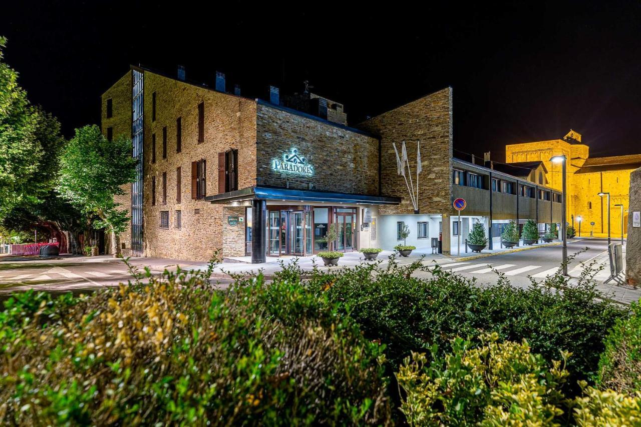 Parador De La Seu D'Urgell Zewnętrze zdjęcie