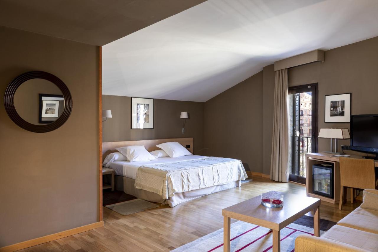 Parador De La Seu D'Urgell Zewnętrze zdjęcie