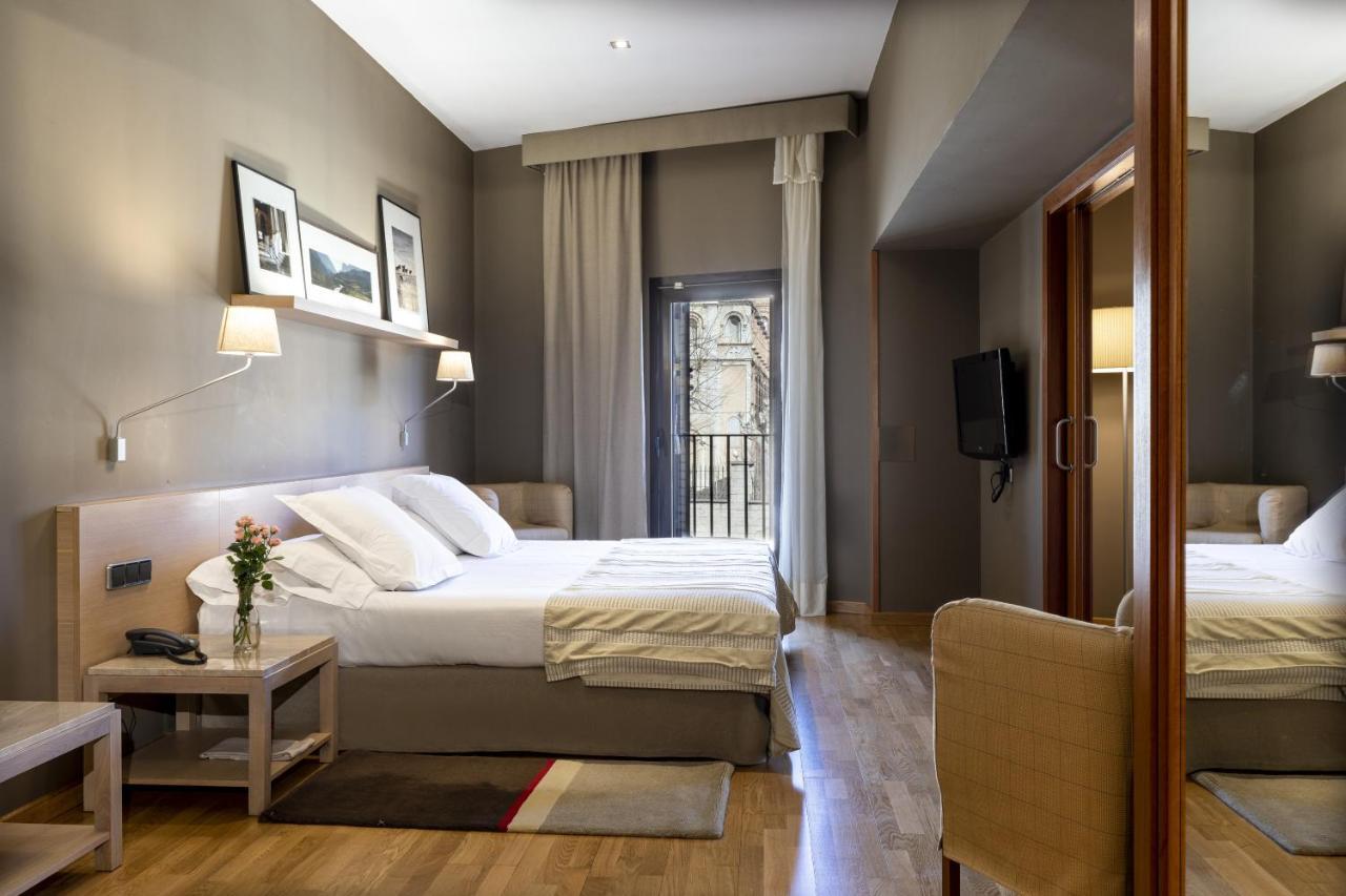 Parador De La Seu D'Urgell Zewnętrze zdjęcie