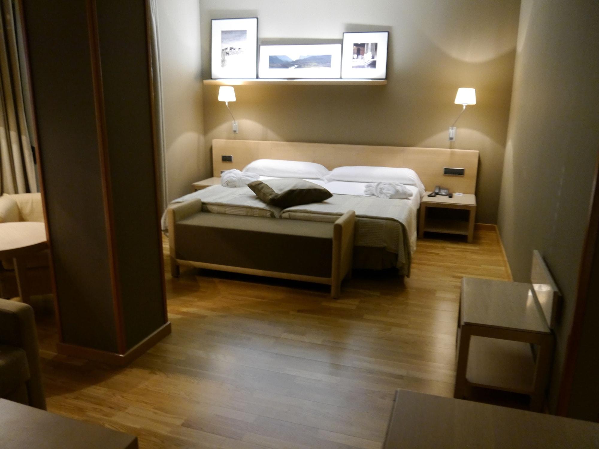 Parador De La Seu D'Urgell Zewnętrze zdjęcie